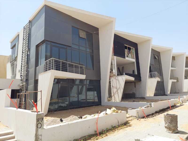 لايف فيو gallery image